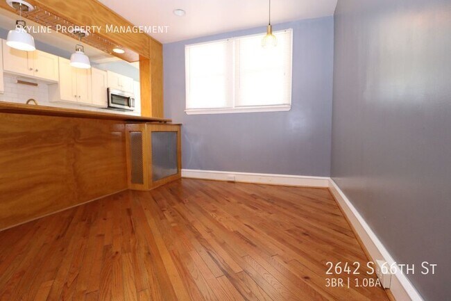 Foto del edificio - 2642 S 66th St