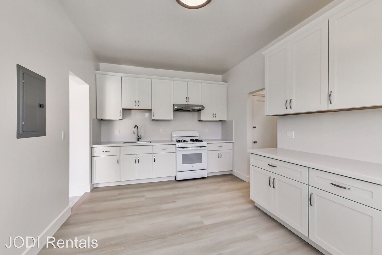 Primary Photo - 2 br, 1 bath House - 1139 Kearny St