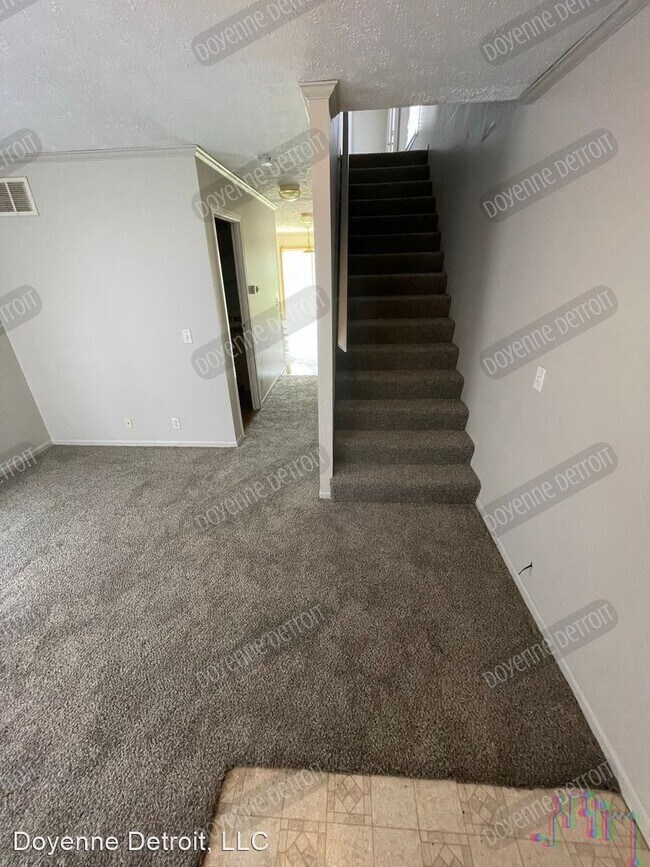 Building Photo - 3 br, 2 bath House - 182 Candler