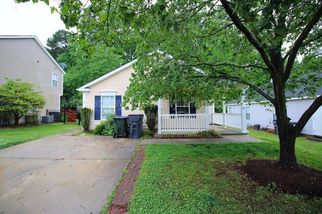 Photo - 132 Evening Star Dr House