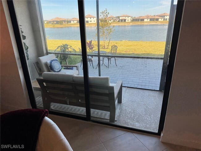 Foto del edificio - 14240 Pine Lodge Ln