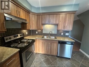 Building Photo - 200 Emma St