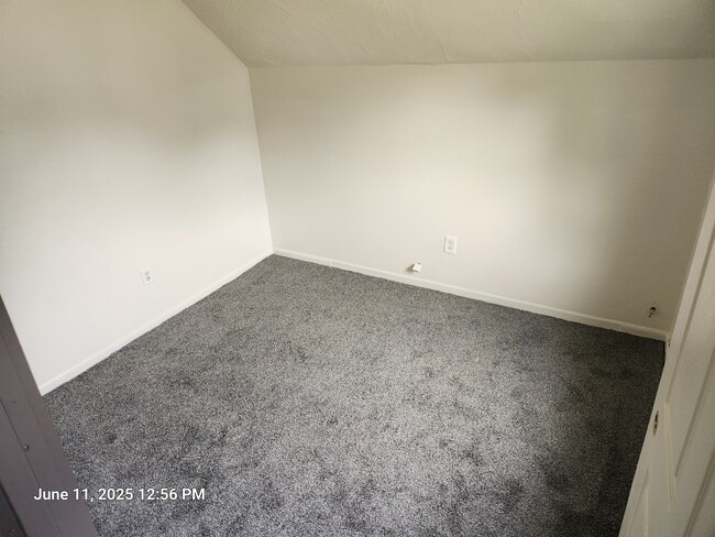 Bedroom 3 - 1111 University Ave