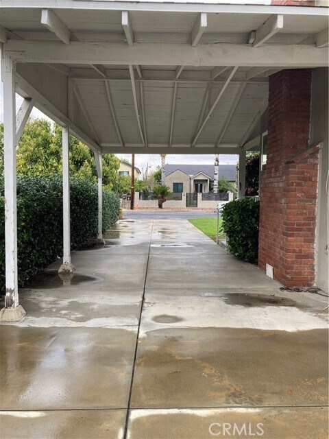 Foto del edificio - 13958 Sylvan St