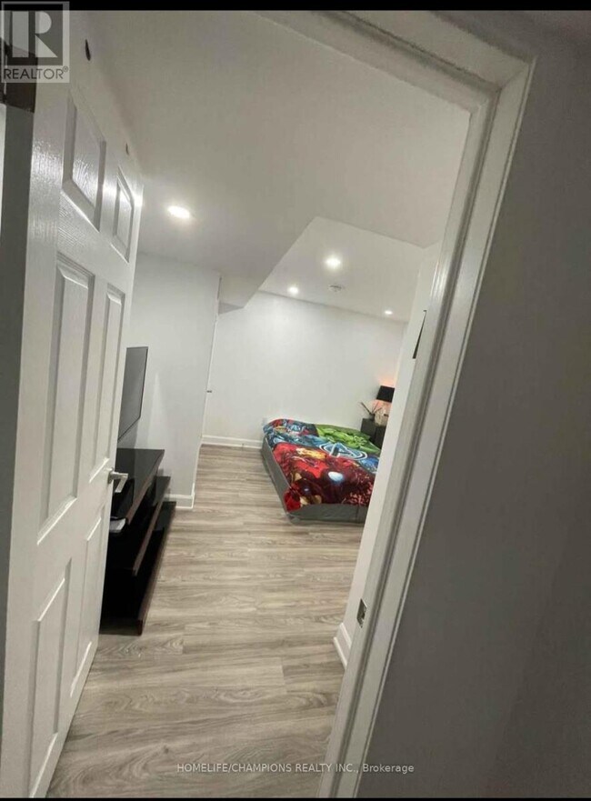 Photo du bâtiment - 7 Archimedes Ct