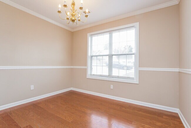 Building Photo - 775 Riverside Walk Crossing NE