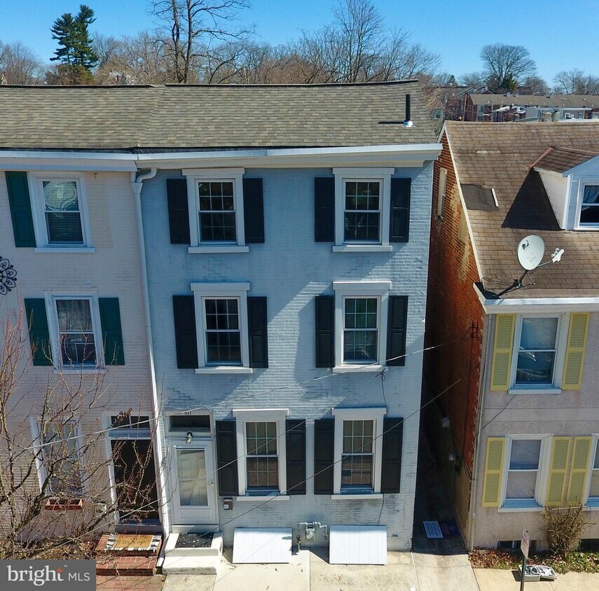 411 N New St, West Chester, PA 19380 House for Rent in West Chester