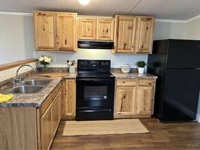 Building Photo - 4816 US-441