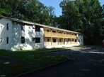 2 br, 1 bath - Hunting Ridge Apartments - 2 br, 1 bath  - Hunting Ridge Apartments