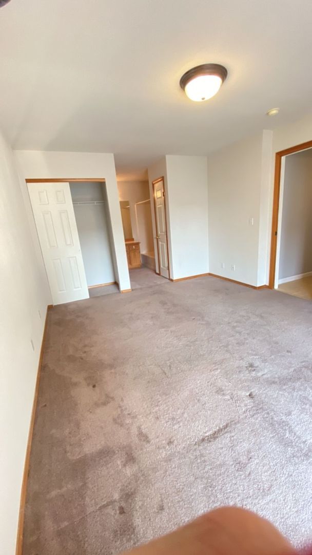 Foto del edificio - Rent Reduction! 3-Bed, 2-Bath Home with Mo...