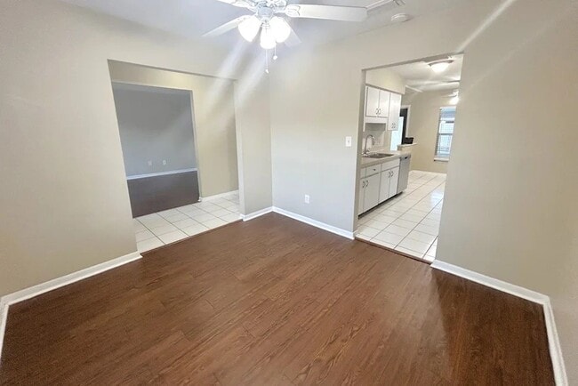 Building Photo - 509 Clemons Rd