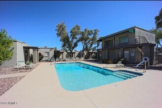 Building Photo - 16807 E Gunsight Dr