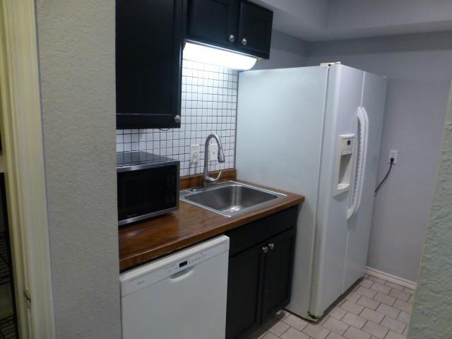 Building Photo - 8110 Skillman St