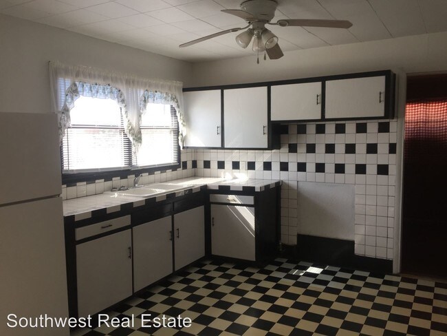 Foto del edificio - 305 W Manana Blvd