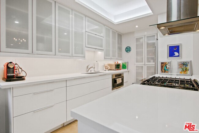 Foto del edificio - 9303 Burton Wy