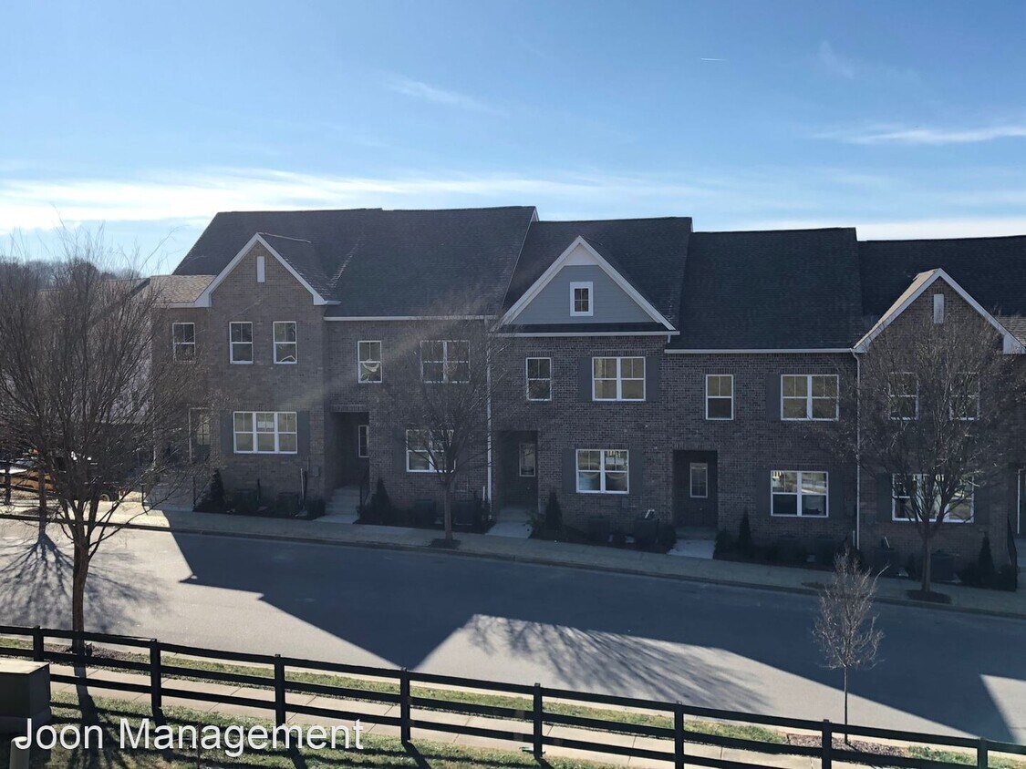 Primary Photo - 3 br, 2.5 bath House - 8108 Lenox Creekside