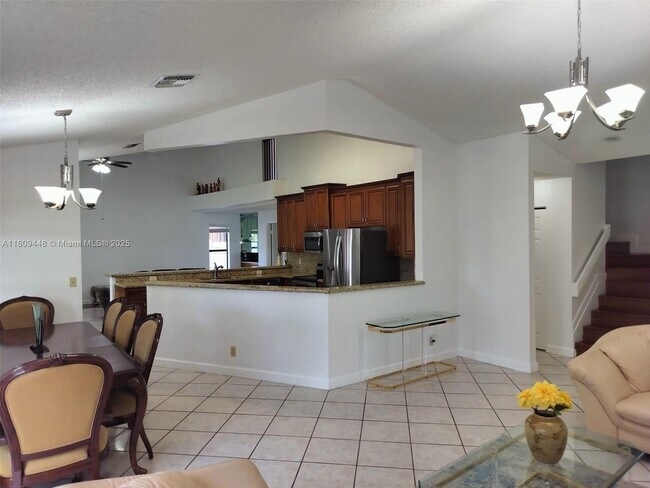 Foto del edificio - 10401 NW 18th Dr
