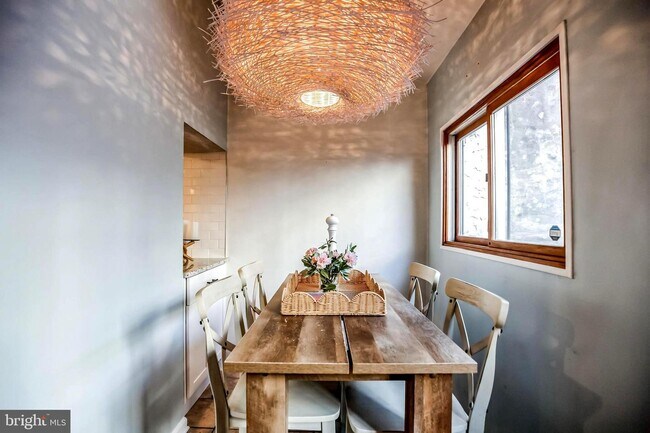 Foto del edificio - 740 N Ringgold St