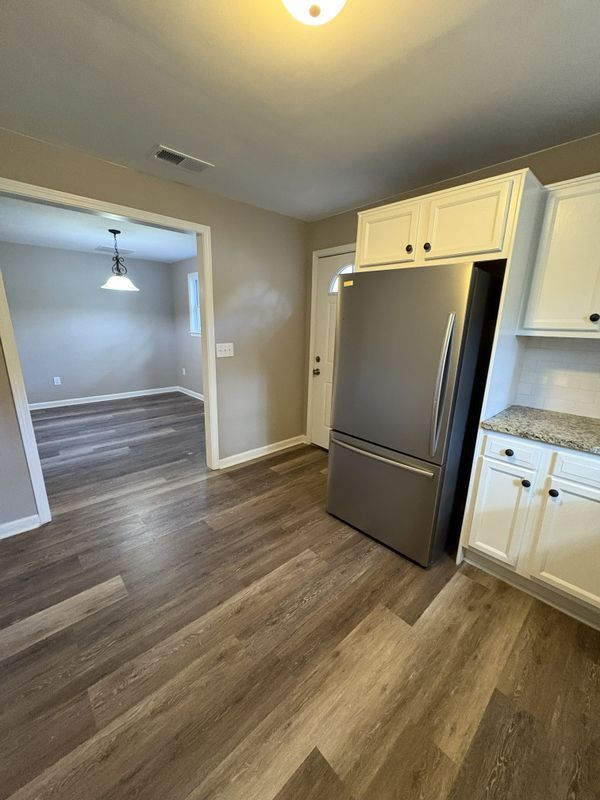 Foto del edificio - 403 Westchester Blvd NW