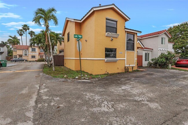 Building Photo - 12682 NW 7th Way