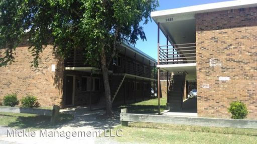 Foto principal - 9624 19th Bay St
