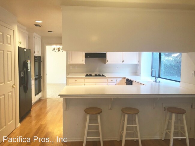 Foto del edificio - 4 br, 3 bath House - 11725 Old Eureka Way