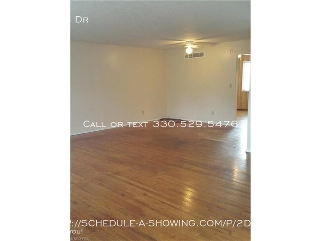 Building Photo - 1690 Karg Dr