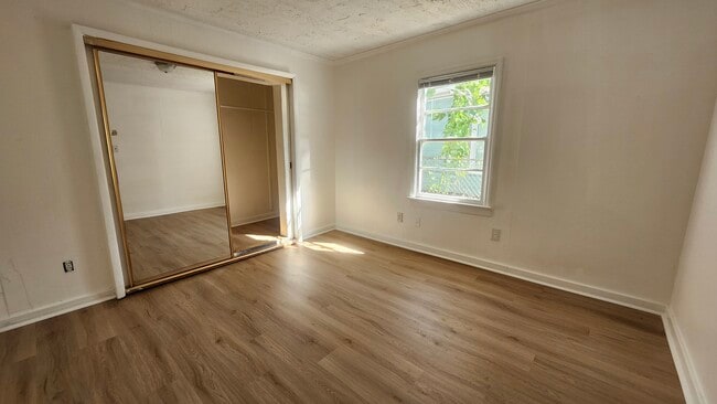 Foto del edificio - 4014 Chelsea Dr
