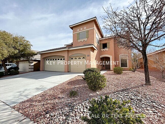 Foto del edificio - 4 BEDROOM SOUTHERN HIGHLANDS HOME WITH POO...