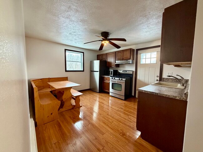 Foto del edificio - 87 Hollis St