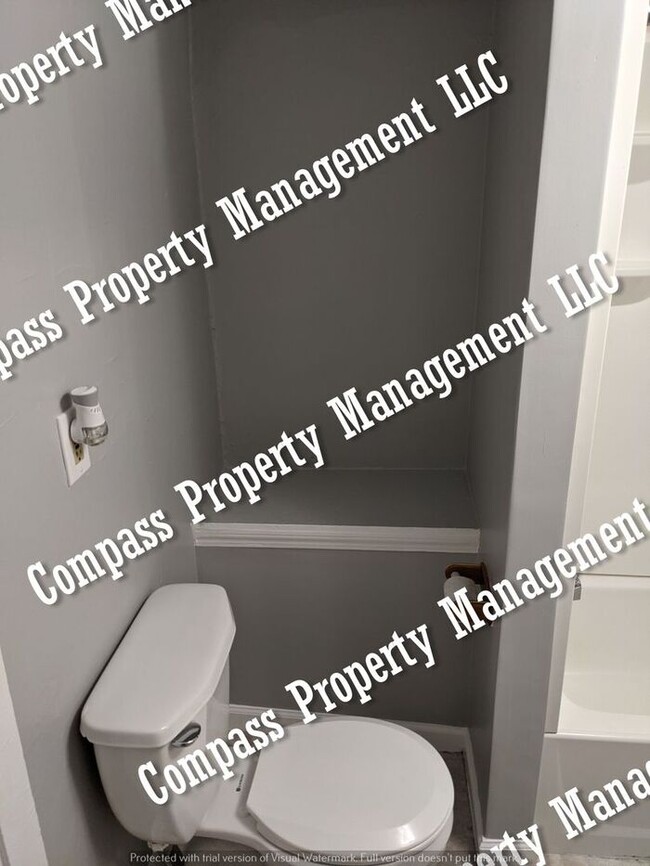 Foto del edificio - $1195 - 4 Bed, 1 Bath Apartment - Parkesburg