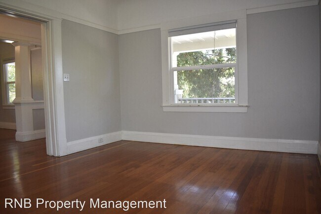 Building Photo - 4 br, 3 bath House - 818 38th Street