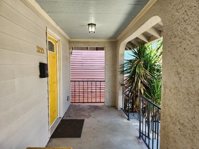 Building Photo - 3122 Toulouse St