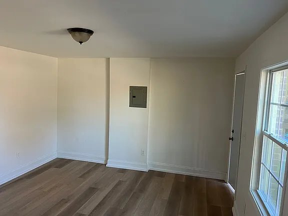 Building Photo - 1340 US-501