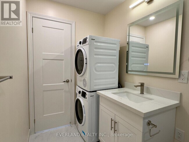 Photo du bâtiment - 7 Shaughnessy Blvd