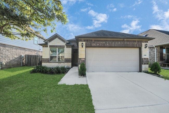 Building Photo - 5318 Royal Press Dr
