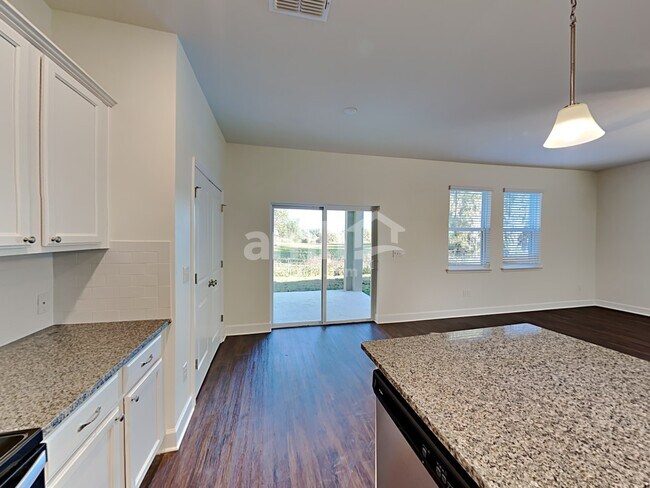 Building Photo - 33817 Night Lily Drive