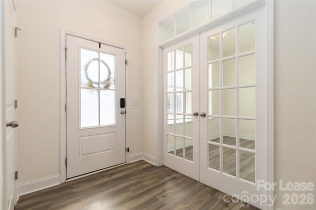 Foto del edificio - 4202 Alexander Vw Dr