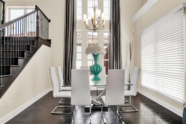 Foto del edificio - 7113 Yardley Ln