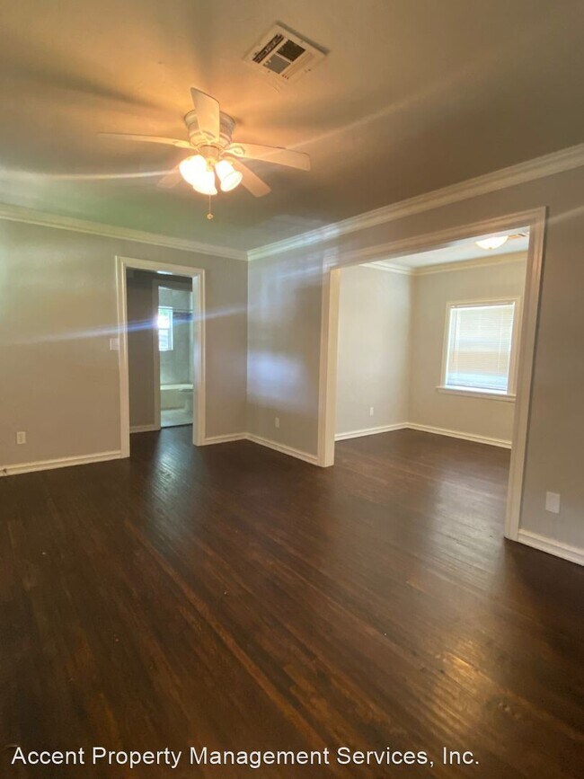Foto del edificio - 2 br, 2 bath House - 828 North Marion Avenue