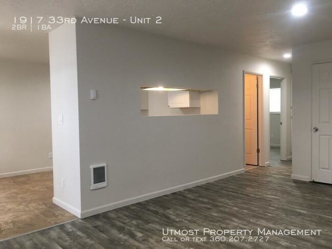 Building Photo - 2 bedroom in Longview WA 98632