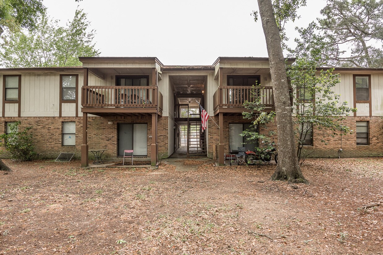 Primary Photo - 3783 E Olive Rd