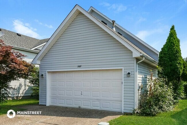 Foto del edificio - 3927 Pinoak View Ct