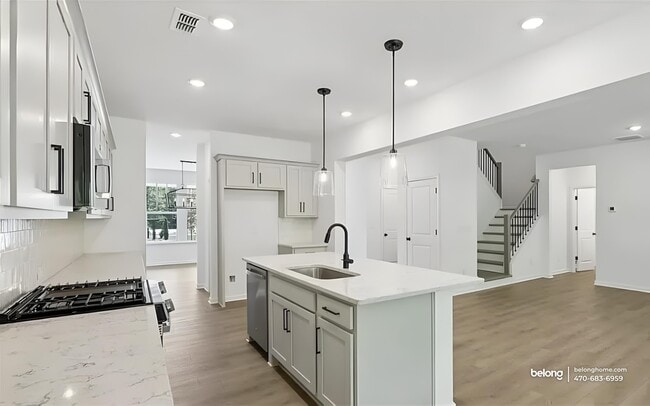 Building Photo - 99 Gresham Ct