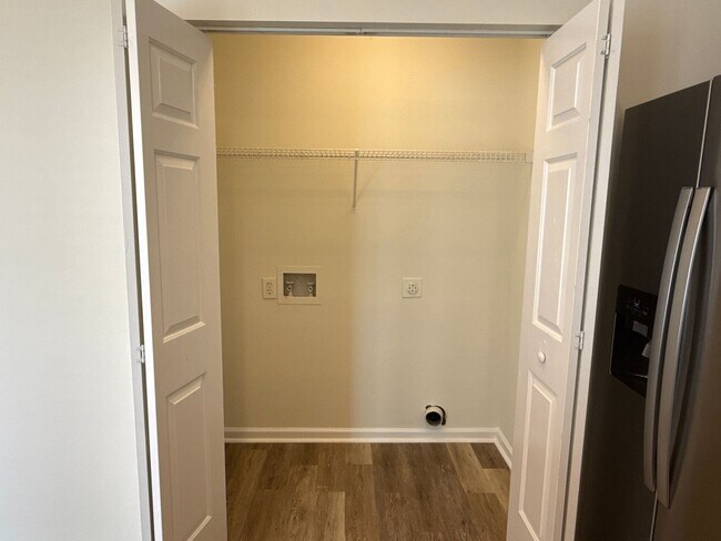 Foto del edificio - 3660 Lake Spring Ave NW