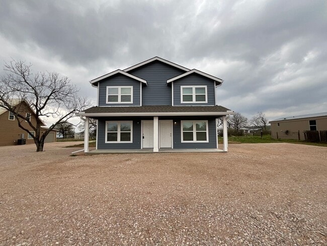 Building Photo - 1230 Nora Ln