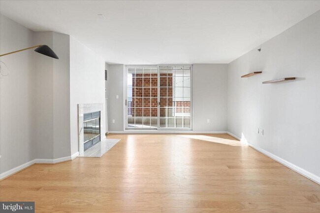 Foto del edificio - 1230 23rd St NW