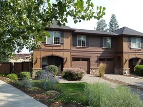 Building Photo - 20254 Ellie Ln