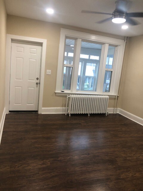 Primary Photo - 306 W 26th St