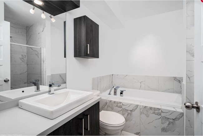 Photo du bâtiment - 1167 Rue Du Grand-Pic